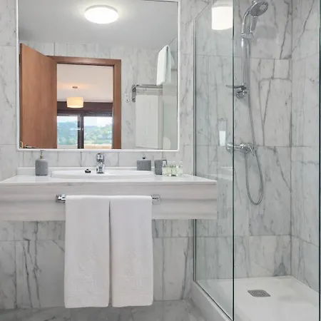 Noctua 040 Benahavis Botanico 1