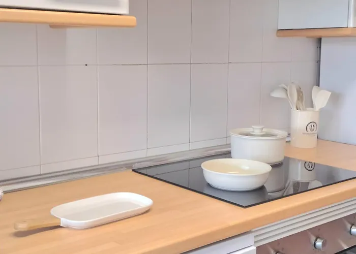 Noctua 040 Benahavis Botanico 1 *